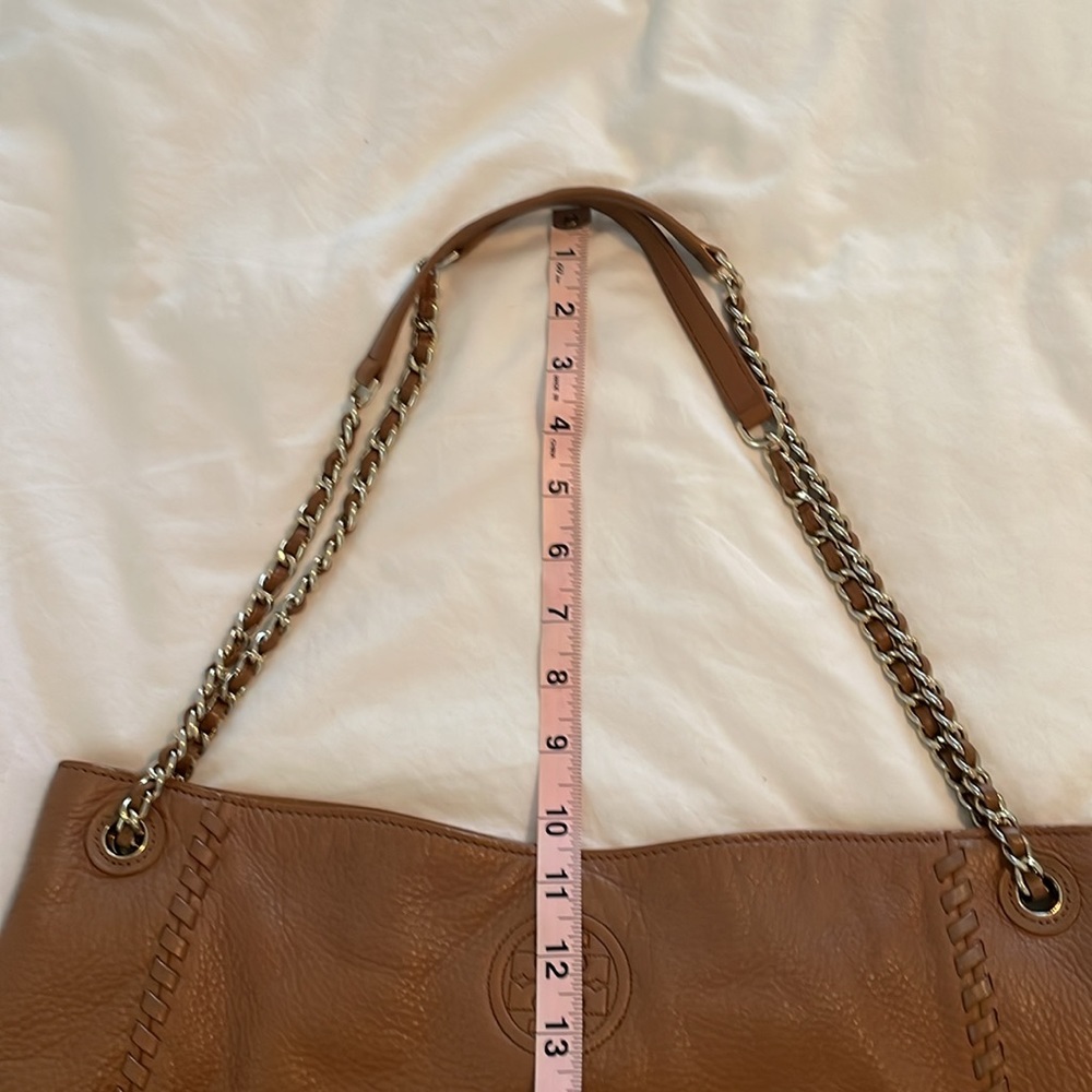Tory Burch Brown Hobo Shoulder Bag With Chain Straps - Picture 17 of 17